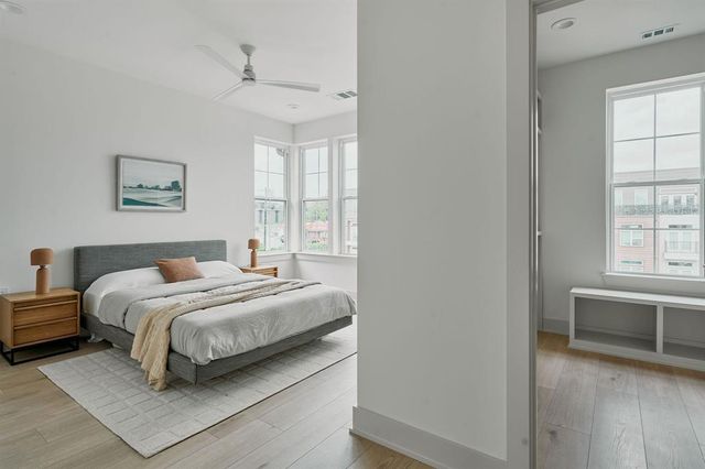 2209 Woodland Ave 502, Austin, TX 78741