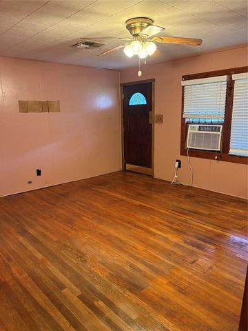 14601 Bonham Street, Houston, TX 77015