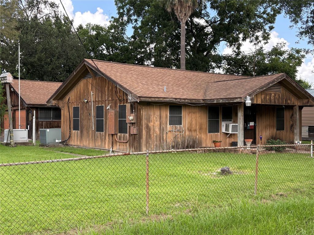 14601 Bonham Street, Houston, TX 77015