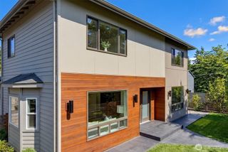 1725 Martin Luther King Jr Way, Seattle, WA 98122