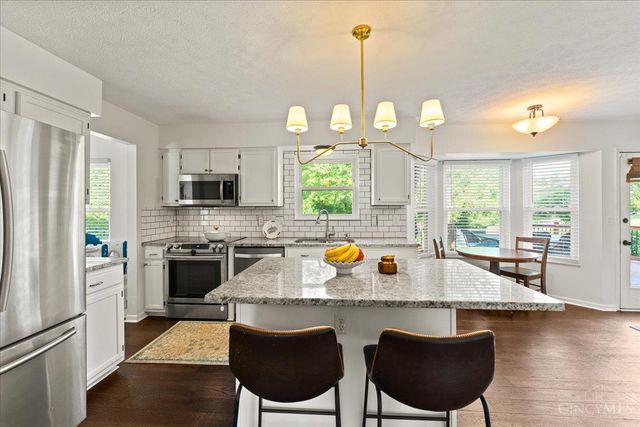 8844 Steeplechase Way, West Chester, OH 45069