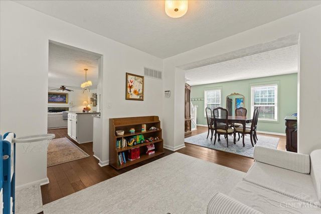 8844 Steeplechase Way, West Chester, OH 45069