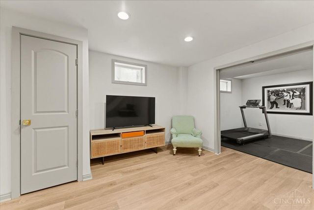 8844 Steeplechase Way, West Chester, OH 45069