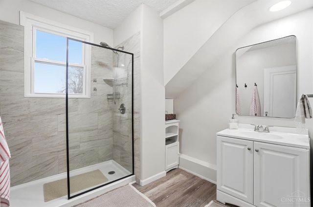 1127 Rulison Avenue, Cincinnati, OH 45238