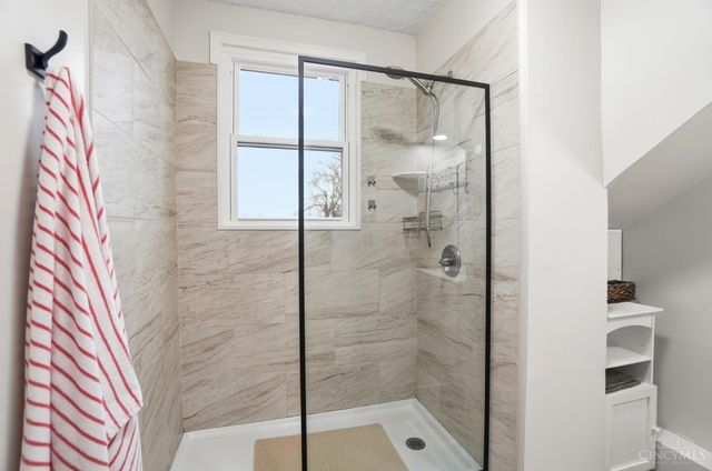 1127 Rulison Avenue, Cincinnati, OH 45238