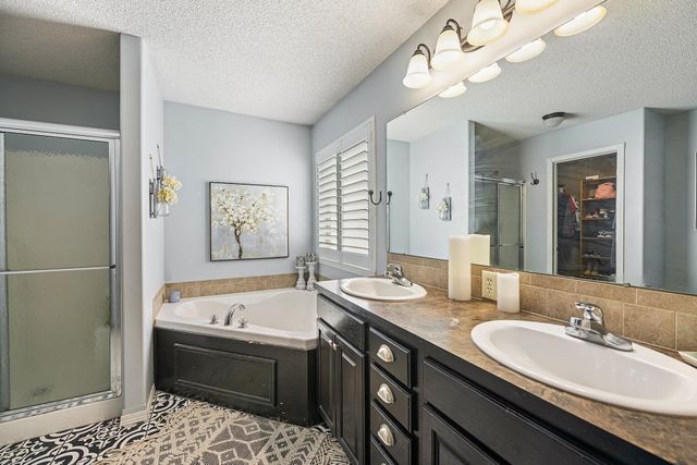 125 S Decker St, Wichita, KS 67235