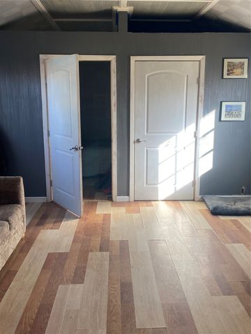 209 S Avenue D, Cross Plains, TX 76443