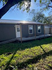 209 S Avenue D, Cross Plains, TX 76443