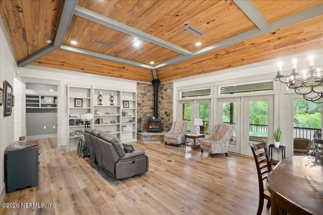 3775 FOREST Drive, Middleburg, FL 32068