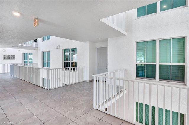 315 Dunes BLVD 404, Naples, FL 34110