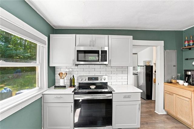 3383 Lawrence St, Scottdale, GA 30079