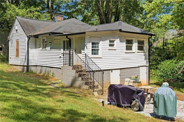 3383 Lawrence St, Scottdale, GA 30079
