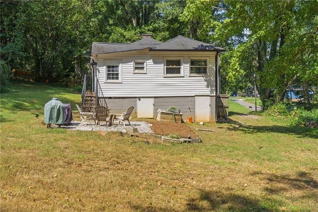 3383 Lawrence St, Scottdale, GA 30079