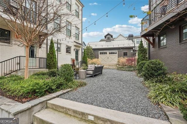 193 Chestnut Circle NE 38, Atlanta, GA 30342