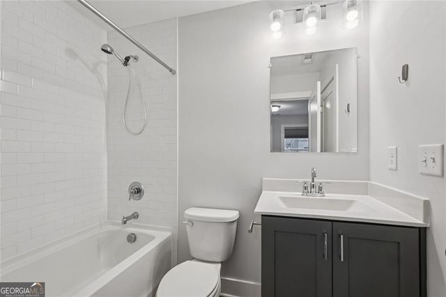 193 Chestnut Circle NE 38, Atlanta, GA 30342