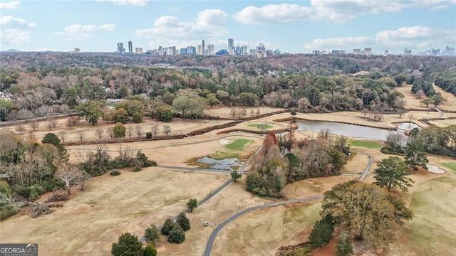 193 Chestnut Circle NE 38, Atlanta, GA 30342