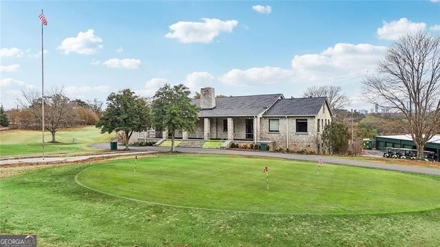 193 Chestnut Circle NE 38, Atlanta, GA 30342