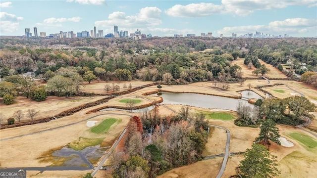 193 Chestnut Circle NE 38, Atlanta, GA 30342