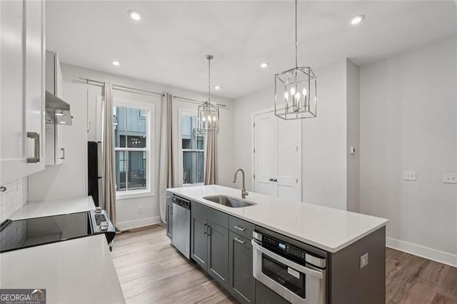 193 Chestnut Circle NE 38, Atlanta, GA 30342