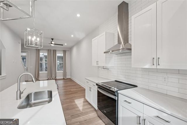 193 Chestnut Circle NE 38, Atlanta, GA 30342