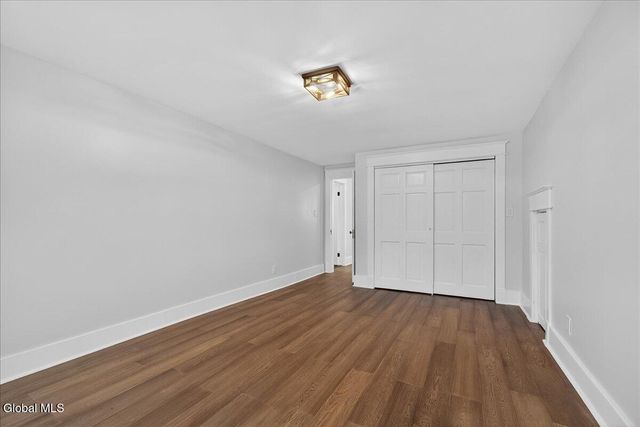 45 Lorraine Avenue, Schenectady, NY 12304