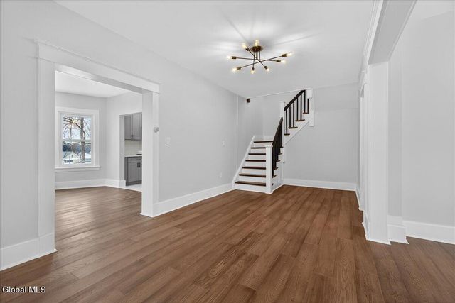 45 Lorraine Avenue, Schenectady, NY 12304