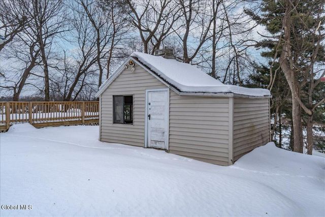 45 Lorraine Avenue, Schenectady, NY 12304