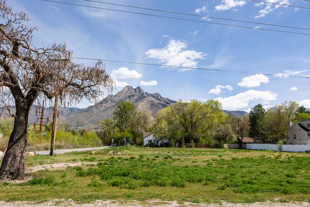 1990 E ARBOR LN, Holladay, UT 84117