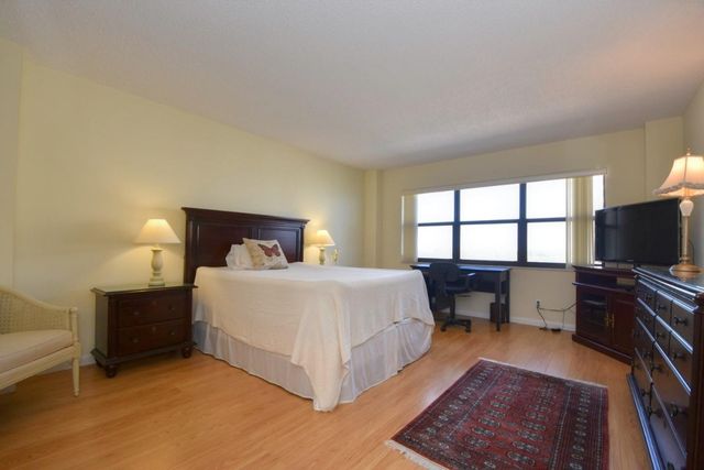 5100 N Ocean Blvd Apt 1004, Fort Lauderdale, FL 33308