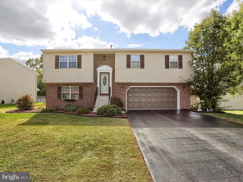 2248 HEATHER, York, PA 17408