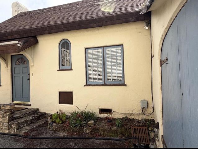 W Franklin Street, Monterey, CA 93940