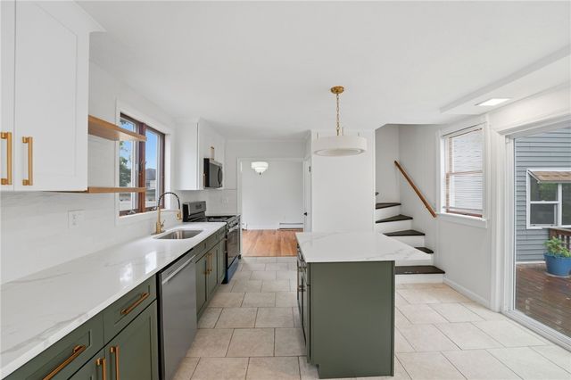 59 Central Avenue, North Providence, RI 02911