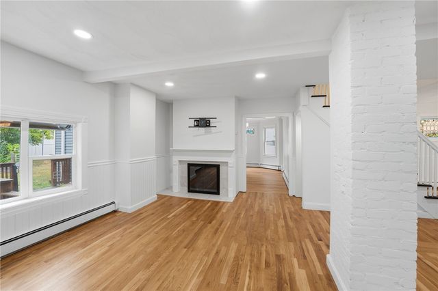 59 Central Avenue, North Providence, RI 02911