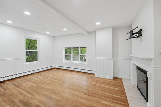 59 Central Avenue, North Providence, RI 02911