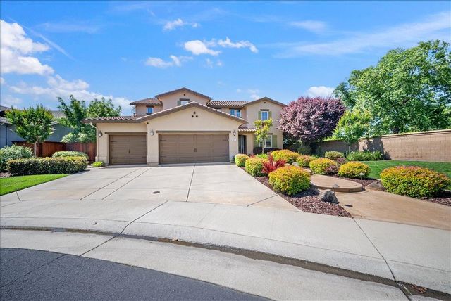 433 Rockcliff Ct, Roseville, CA 95747