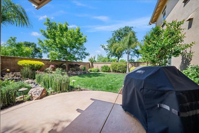 433 Rockcliff Ct, Roseville, CA 95747