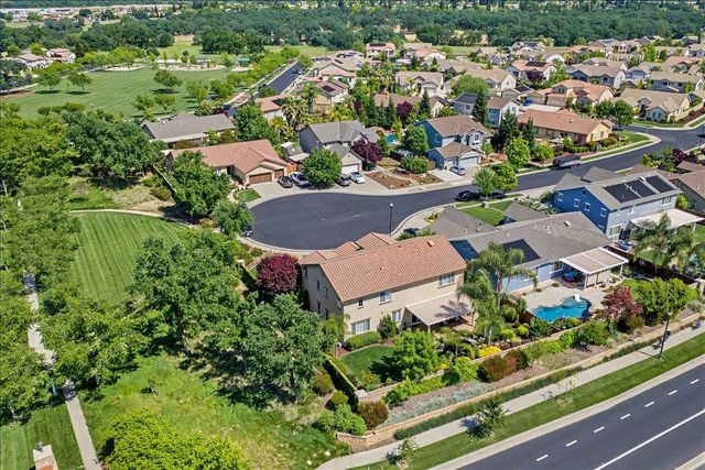 433 Rockcliff Ct, Roseville, CA 95747