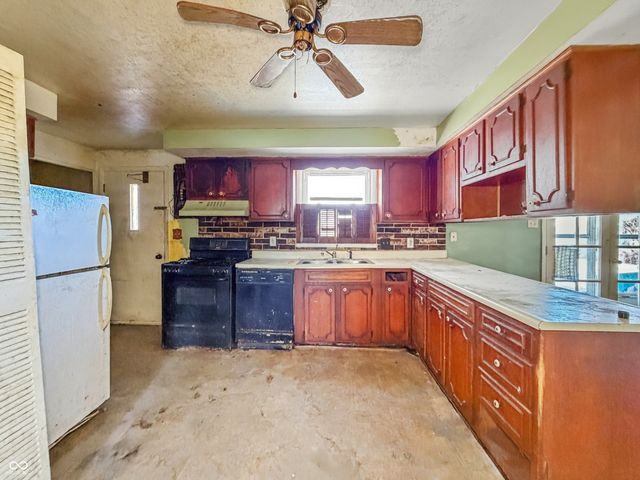 11120 McDowell Drive, Indianapolis, IN 46229