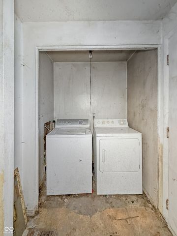 11120 McDowell Drive, Indianapolis, IN 46229