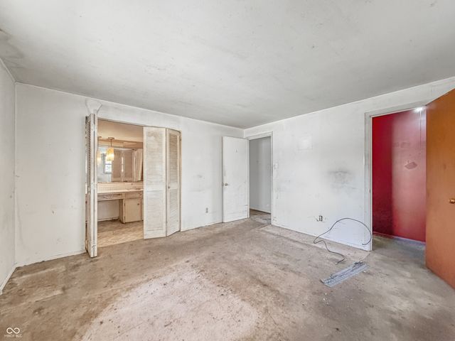 11120 McDowell Drive, Indianapolis, IN 46229