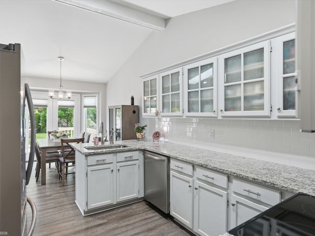 19020 Carmelo Drive, Clinton Twp, MI 48038