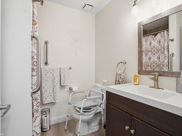 19020 Carmelo Drive, Clinton Twp, MI 48038