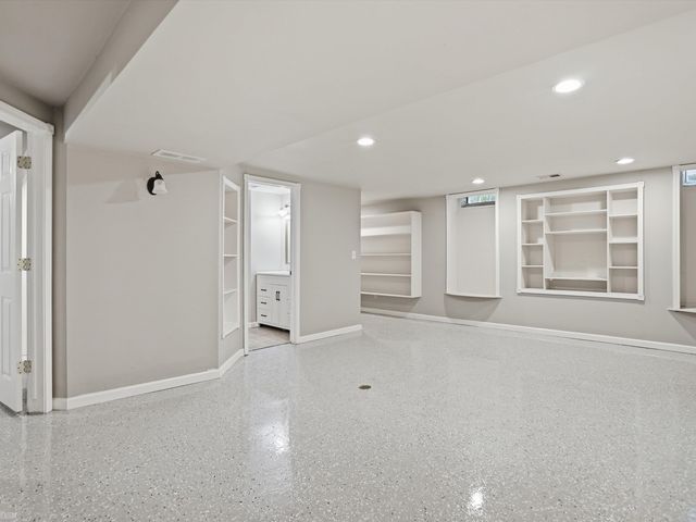 19020 Carmelo Drive, Clinton Twp, MI 48038