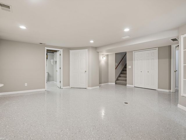 19020 Carmelo Drive, Clinton Twp, MI 48038