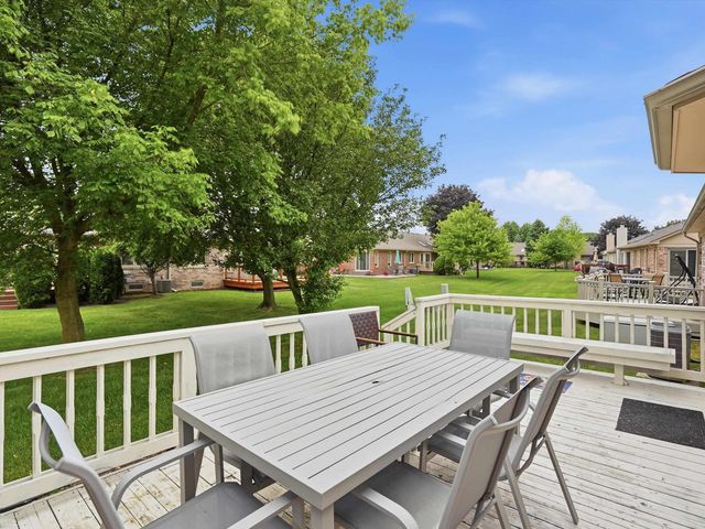 19020 Carmelo Drive, Clinton Twp, MI 48038