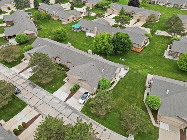 19020 Carmelo Drive, Clinton Twp, MI 48038