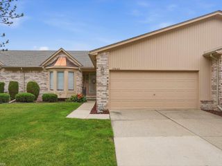 19020 Carmelo Drive, Clinton Twp, MI 48038