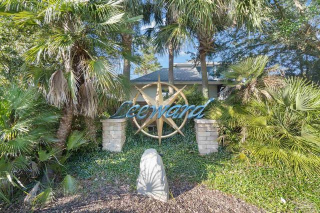 4888 Leeward Dr, Pensacola, FL 32507