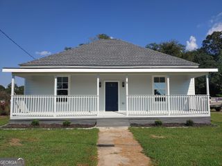 2 Cedar Avenue, Griffin, GA 30223