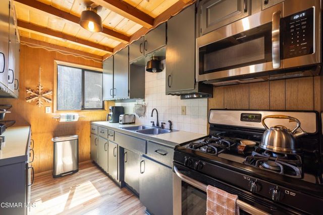 641 Silver Tip Drive, Big Bear, CA 92315